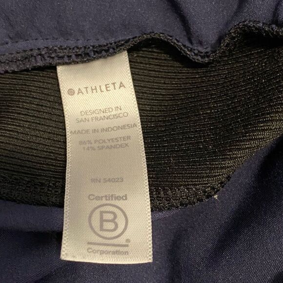 Athleta Printed Brooklyn Jogger in Dress Blue and Black Python Pants 6 - Picture 14 of 14